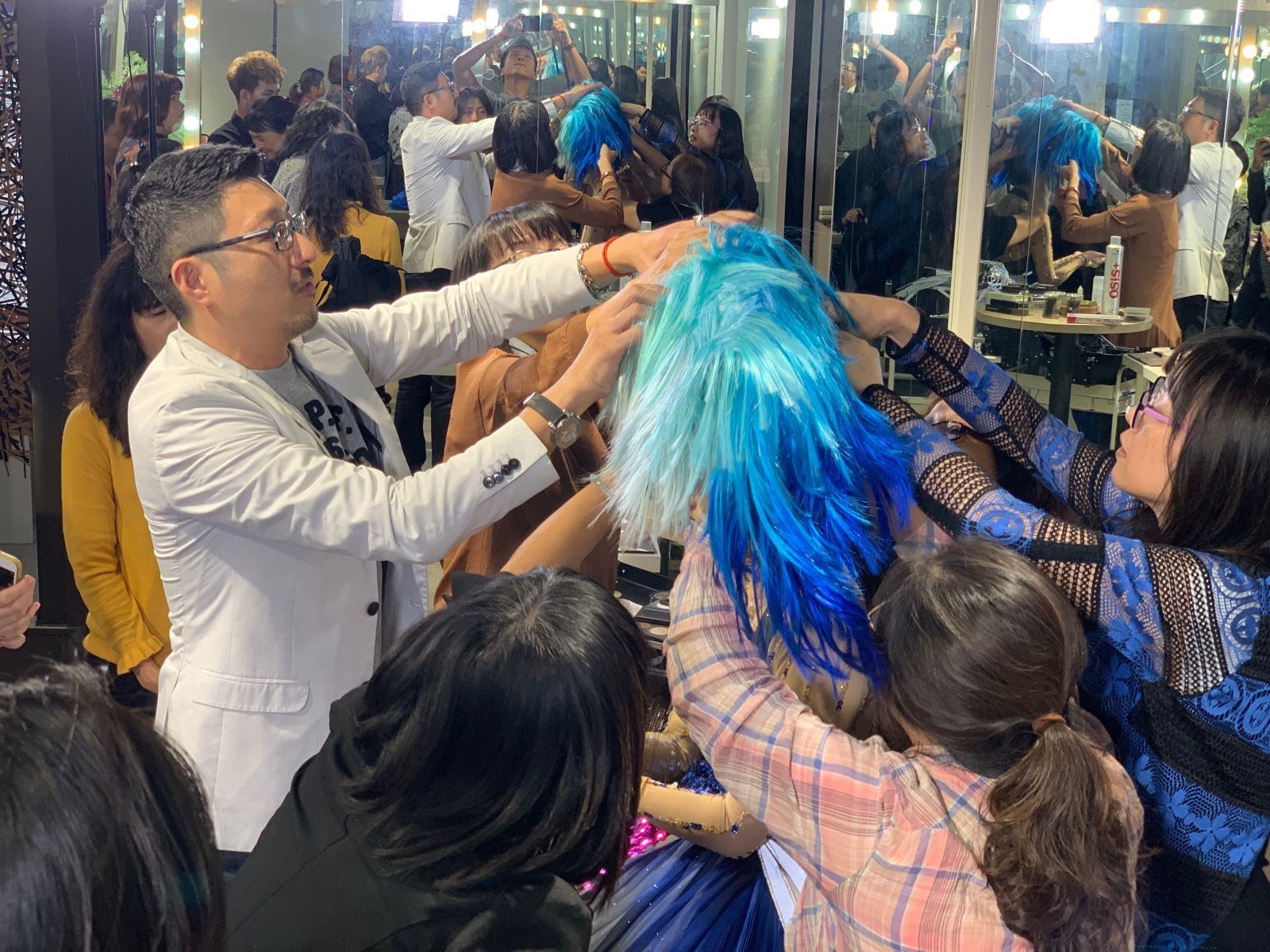 圖像裡可能有1 人