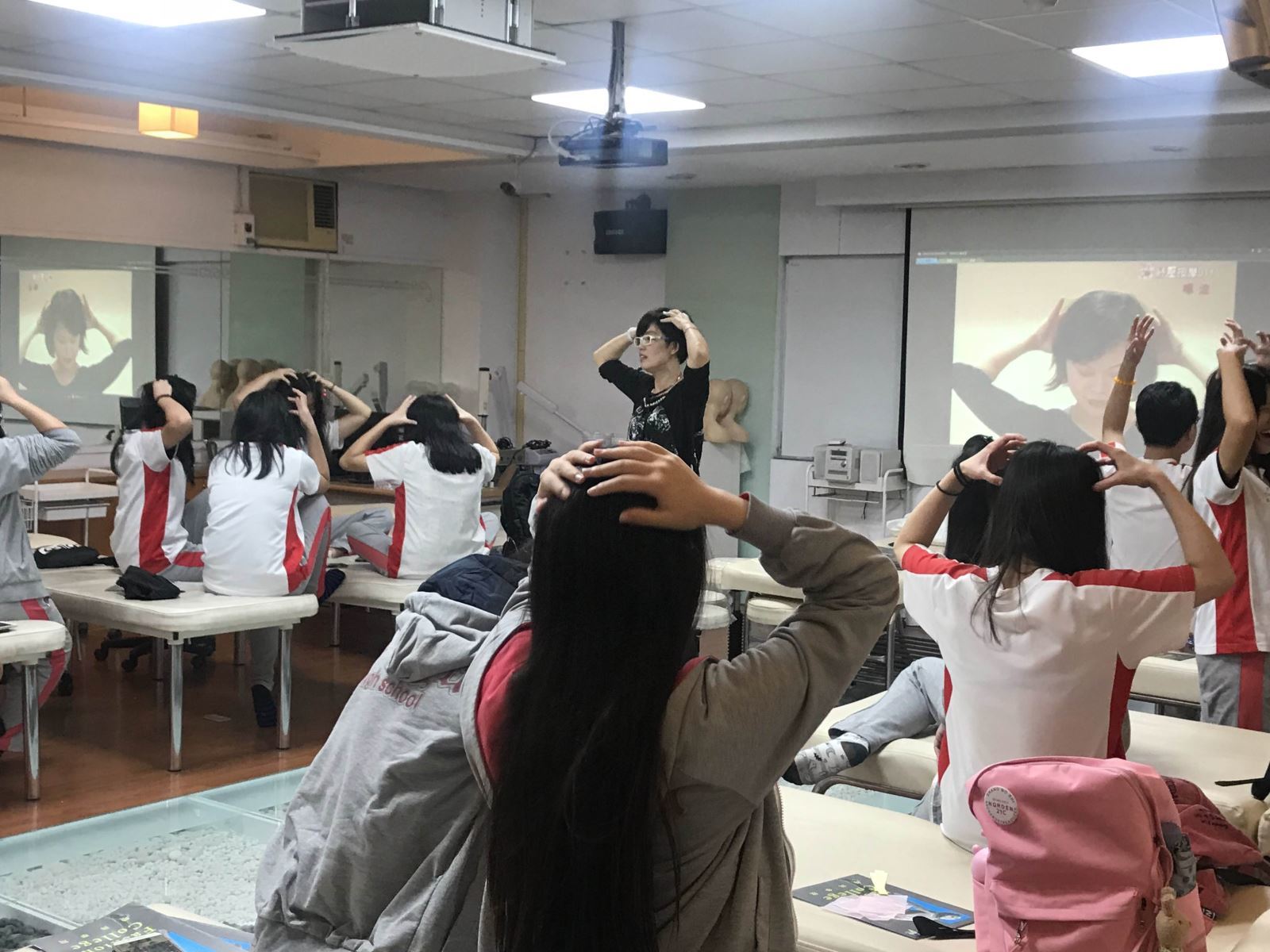 圖像裡可能有1 人